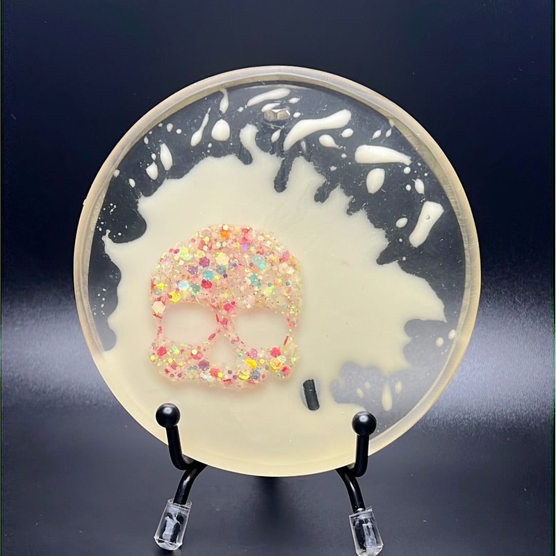 Wiser Hyzer Custom Resin Mini – Glow Skull Splatter