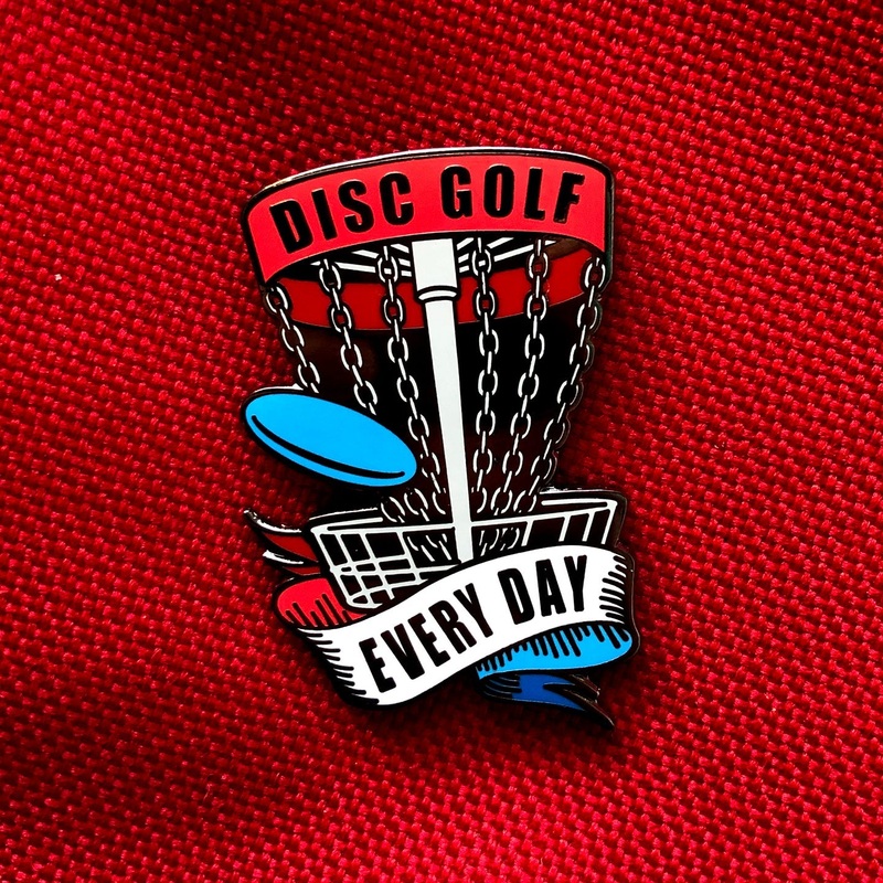 Disc Golf Every Day Basket Pin – RED, WHITE, BLUE